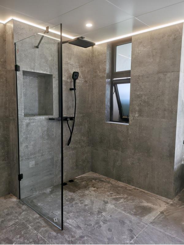 淋浴房裝什麼型別也有講究？看看德國菲派找靈感