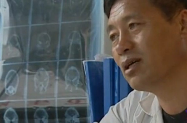 1994年孟照國稱4次見外星人,2次與外星女友約會,他到底經歷什麼 1994年孟照國稱4次見外星人,2次與外星女友約會,他到底經歷什麼