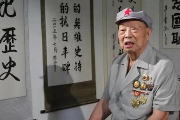 104歲&OpenCurlyDoubleQuote;開國將軍&rdquo;楊思祿養生秘訣：做到5點，益壽延年