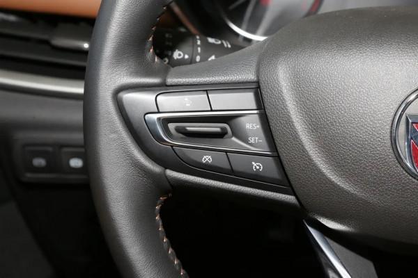 昂科拉配置差異解讀,高配的酷黑外觀更好看,而且座椅耐髒又舒適 昂科拉配置差異解讀,高配的酷黑外觀更好看,而且座椅耐髒又舒適