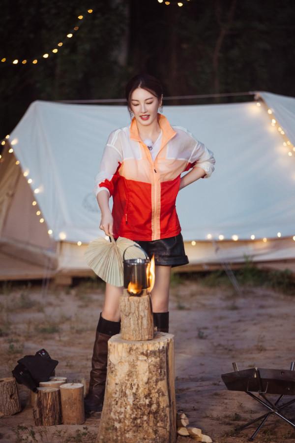 “試愛失敗”！愛上張雨綺的李柄熹，他的低姿態，暴露姐弟戀弊端