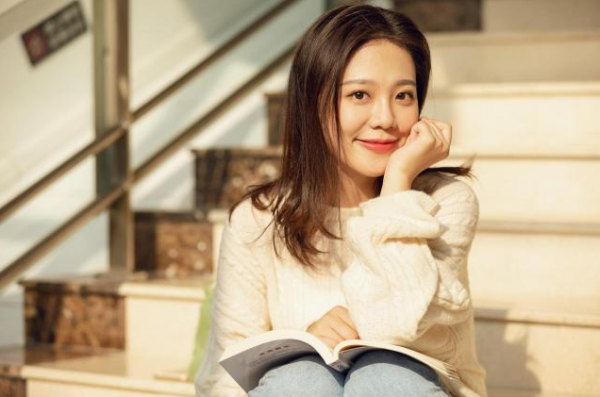 女生很吃香的3個專業，好就業收入高，還有機會拿到鐵飯碗