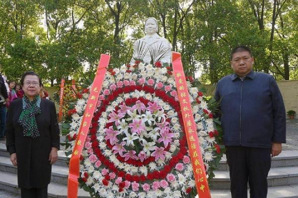 毛主席親家張文秋:晚年寫2本回憶錄,兩次寫詩讚主席,99歲去世 毛主席親家張文秋:晚年寫2本回憶錄,兩次寫詩讚主席,99歲去世