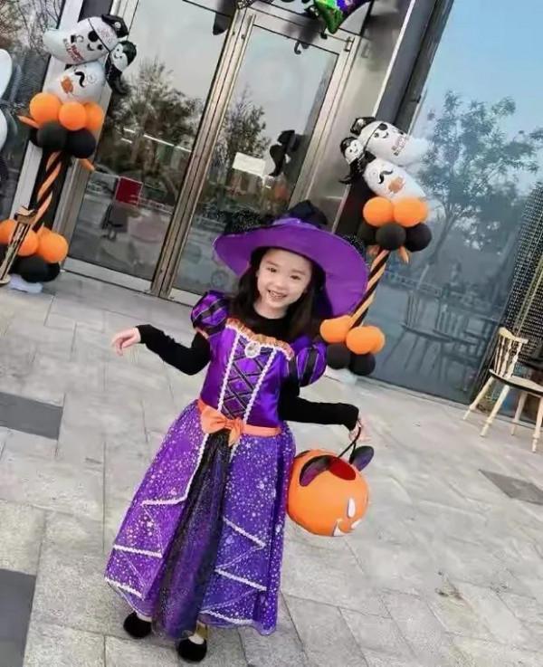 章子怡一家過萬聖節！小蘋果高顏值豔壓後媽，郭富城把方媛寵上天