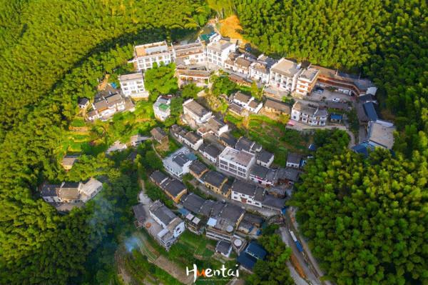 旅途中的鬧中取靜,距離宏村4km,大山深處有座隱世村莊 旅途中的鬧中取靜,距離宏村4km,大山深處有座隱世村莊
