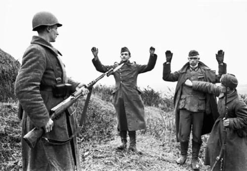 巴格拉米揚的西方方面軍,在奧廖爾北部進攻勢如破竹 巴格拉米揚的西方方面軍,在奧廖爾北部進攻勢如破竹