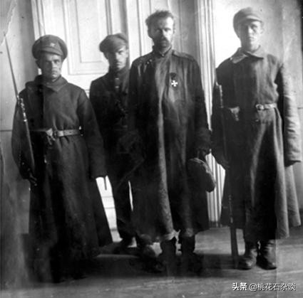 他從中國軍隊手裡奪走了外蒙古,卻只多活了半年,恩琴是什麼人? 他從中國軍隊手裡奪走了外蒙古,卻只多活了半年,恩琴是什麼人?