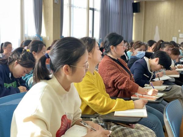 資訊科技促提升，整校推進謀發展——和平幼兒園舉行教師資訊科技應用能力提升工程2.0動員大會