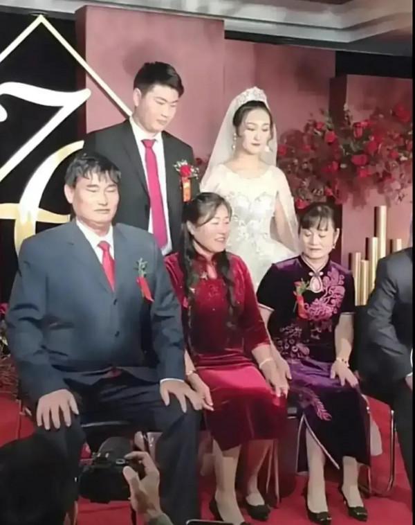 老朱兒媳婦這是要飛的節奏 老朱兒媳婦這是要飛的節奏