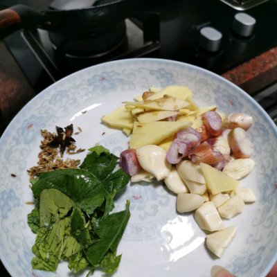 新手增強自信心的暖暖胃,燜羊排!上桌秒光碟 新手增強自信心的暖暖胃,燜羊排!上桌秒光碟