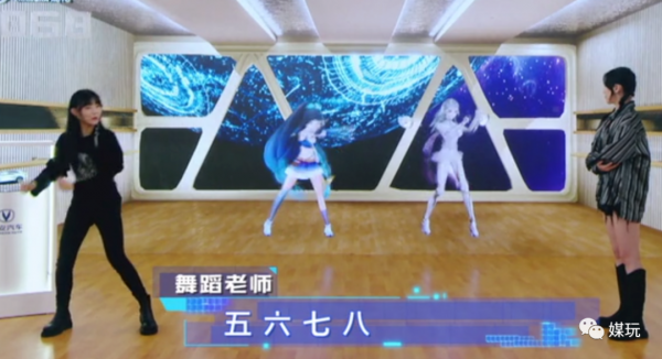 這檔用大型摳像綠幕的綜藝,把騰格爾和唐國強都整不會了 這檔用大型摳像綠幕的綜藝,把騰格爾和唐國強都整不會了