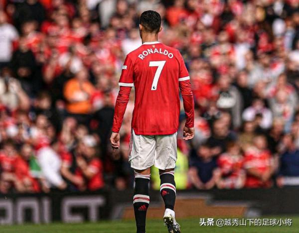 三訊息:巴薩想簽下3位大將 C羅一資料壓梅西 皇馬欲拿1人交換新星 三訊息:巴薩想簽下3位大將 C羅一資料壓梅西 皇馬欲拿1人交換新星