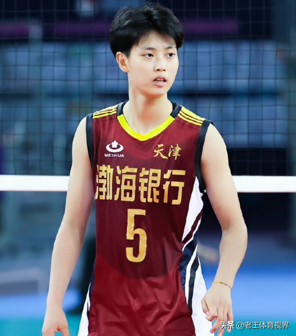 女排4名00後，2名99後，一名冠軍隊長，閃耀全錦賽卻在排超被無視