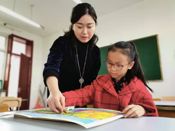 “雙減”政策落地,“拼家長”的時代正式到來,家長焦慮愈發凸顯 “雙減”政策落地,“拼家長”的時代正式到來,家長焦慮愈發凸顯