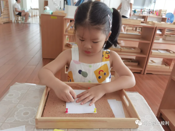 拉開孩子之間的差距，不是成績，而是這4個方面