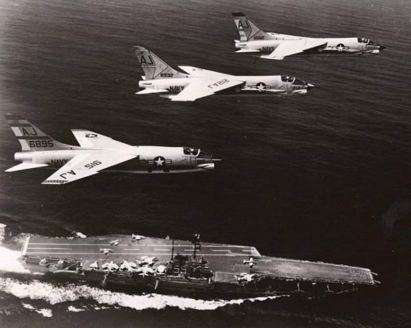 1967年,美航母在南海爆炸,21架飛機被毀134人喪命,何人所為? 1967年,美航母在南海爆炸,21架飛機被毀134人喪命,何人所為?