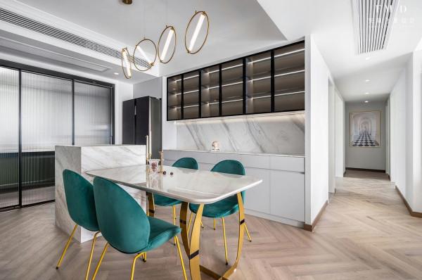 同戶型靠“雙面設計”淨賺一個功能區,看來早裝修錯過不少好設計 同戶型靠“雙面設計”淨賺一個功能區,看來早裝修錯過不少好設計