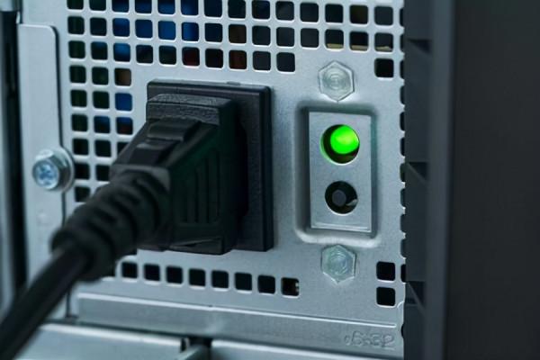 外星人AURORA R12桌上型電腦評測：仍然提供最好的遊戲體驗