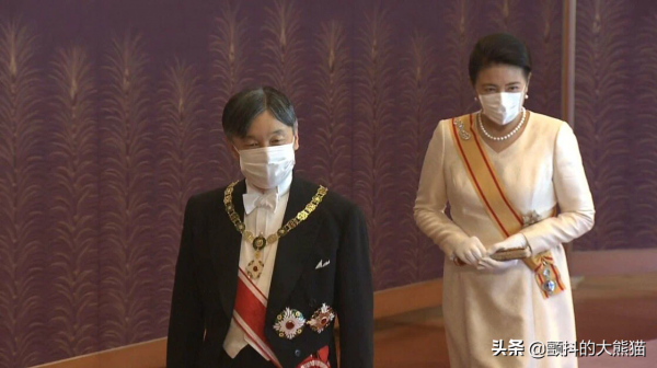 照片錦集：“新年祝賀儀式”愛子公主身著長裙 首次執行公務