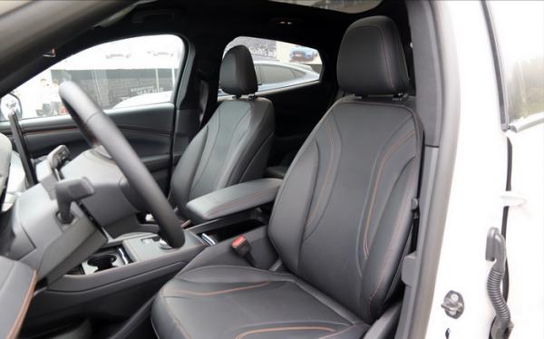 福特的這匹電馬，真的位元斯拉Model Y值得買嗎？