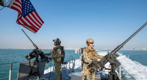 美媒臆測解放軍攻臺戰術：先導彈洗地，24小時內，再部署10萬大軍