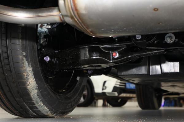 威蘭達：豐田又一精品車！顏值高用料足，關鍵提速穩，適合年輕人