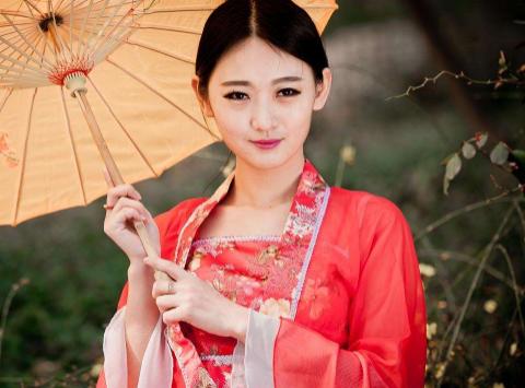 民間故事：男子放生老虎，兩年後娶兩位夫人，大夫人越來越不對勁