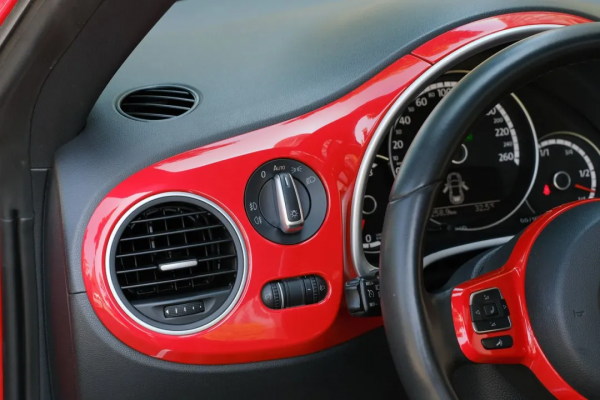 大眾 甲殼蟲:動力入門配置到頂,實惠又有品 大眾 甲殼蟲:動力入門配置到頂,實惠又有品