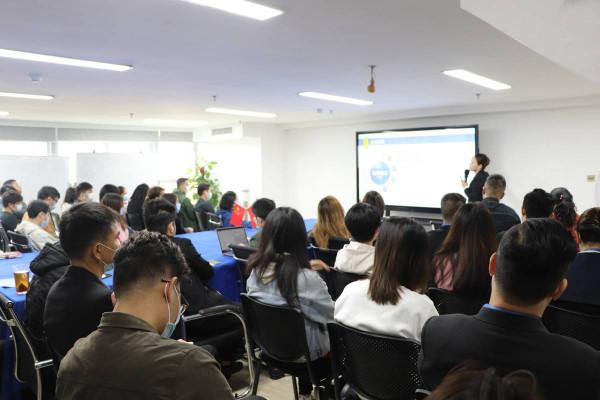 掌勝科技集團組織開展“廣西品牌協會雲平臺”培訓 掌勝科技集團組織開展“廣西品牌協會雲平臺”培訓