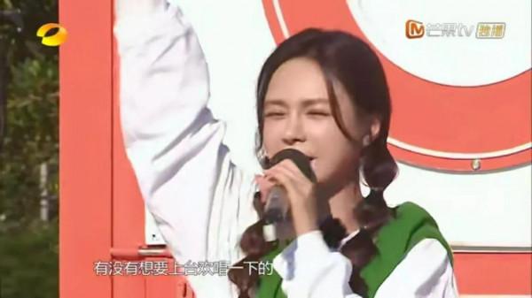 50歲女星28歲面容，遠離男人是女人保持青春、身材還有錢的秘訣？