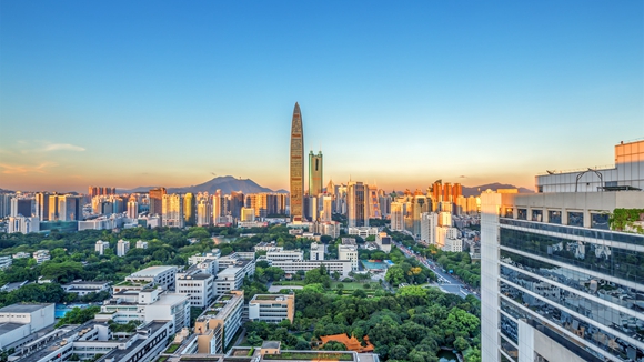 商業街 &vert; 萬科發展擬9&period;15億戰投前海商業 世茂深港國際中心178套公寓被司法查封