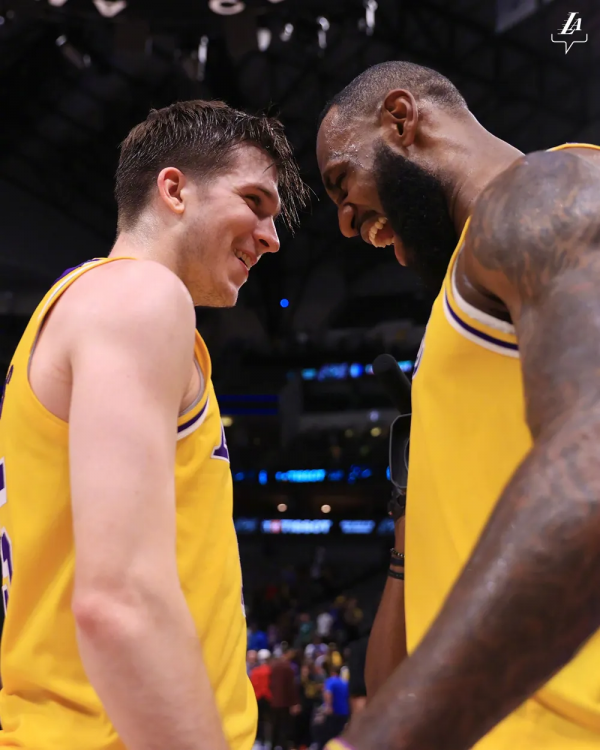 逗妹吐槽:阿森納重回第四,熟悉的節奏又回來了? 逗妹吐槽:阿森納重回第四,熟悉的節奏又回來了?