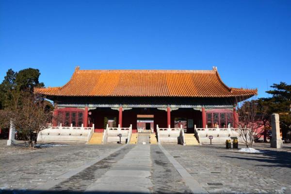 為何明十三陵對外開放的景區很少，清朝皇陵卻幾乎全部對外開放？