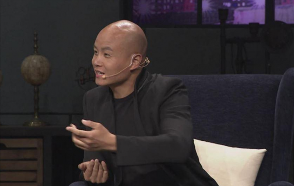 樂嘉是如何走上巔峰，又如何原地爆炸的？