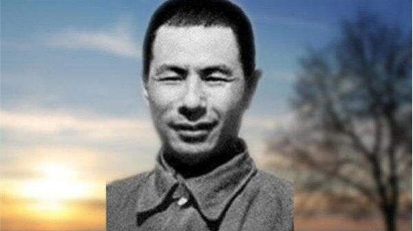 他是曾山，為國貢獻一生，毛主席多次讚揚，長子優秀，官至正國級