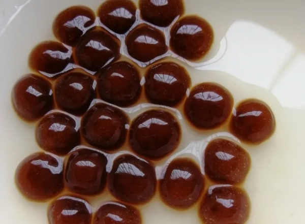 珍珠奶茶的“珍珠”，原來是這樣做的，配熱牛奶，太好喝了