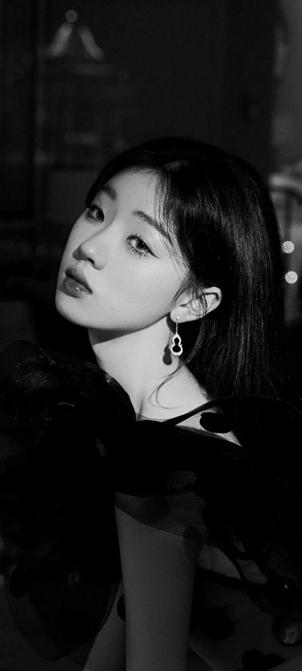 單依純、徐璐、容祖兒、張予曦、樸智妍全面屏手機桌布