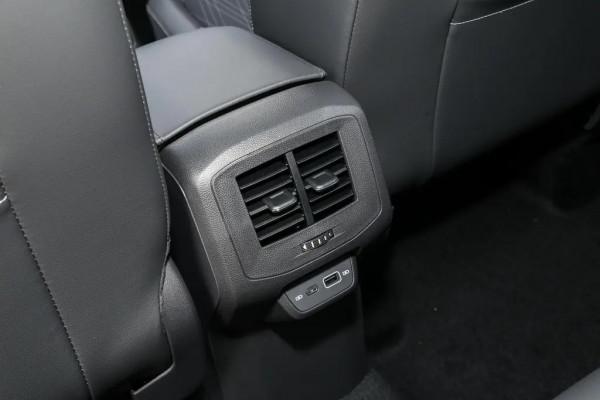 途鎧VS探影，兄弟車型之爭！