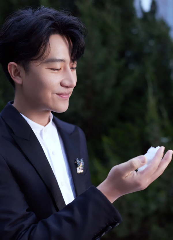 每日八卦：杜江霍思燕打配合？羅志祥復出求和解？張庭成功脫身？