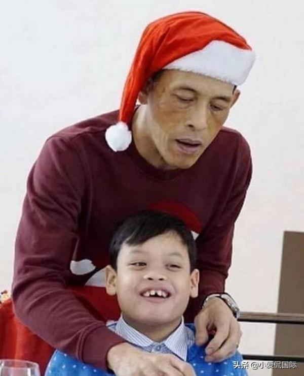 好姐姐,提幫功缺席普密蓬祭祀活動,納瓦瑞曬西拉米背影力挺弟弟 好姐姐,提幫功缺席普密蓬祭祀活動,納瓦瑞曬西拉米背影力挺弟弟