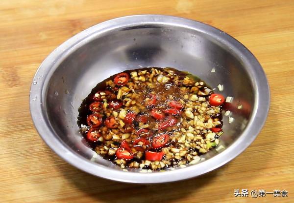 黃瓜拌木耳要不要先浸泡,廚師長教你正確做法,酸辣爽口又入味 黃瓜拌木耳要不要先浸泡,廚師長教你正確做法,酸辣爽口又入味