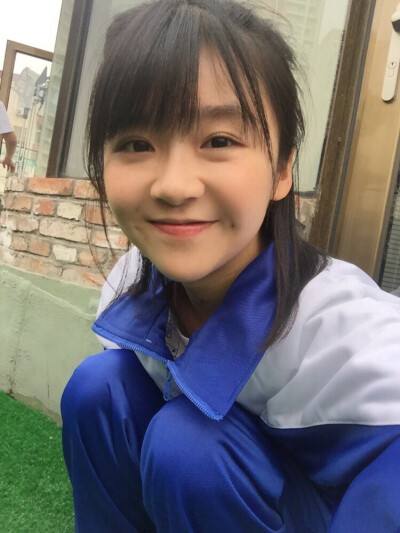 “清純校花”宋伊人：出道多年不溫不火，如今被傳背後有人撐腰