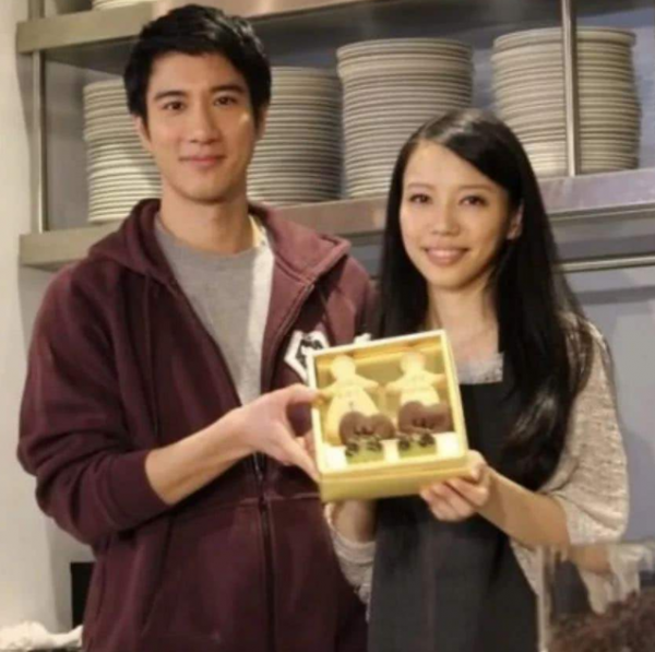 李靚蕾髮長文控訴王力宏，女方教育背景被曝光，得到網友力挺