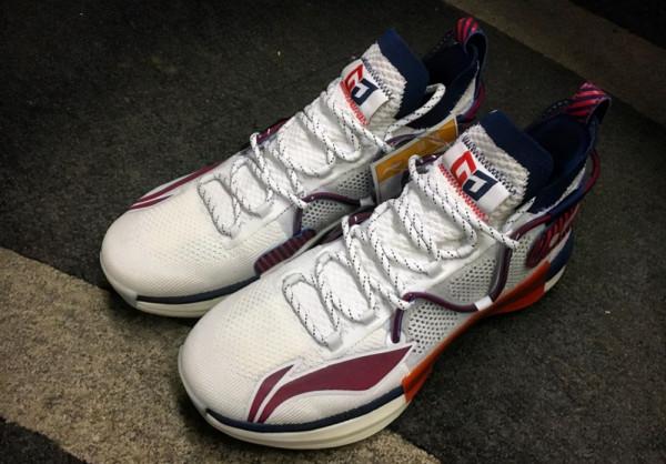 閃擊8代斷底被召回,休閒鞋被質疑抄襲,李寧又翻車了麼? 閃擊8代斷底被召回,休閒鞋被質疑抄襲,李寧又翻車了麼?