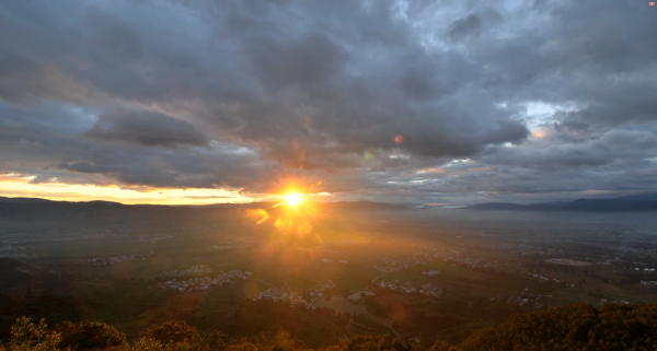 紅巖古城村，有吃有玩竟然還有咖啡館