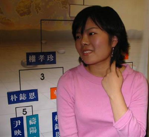 2005年,中國圍棋手嶽亮娶韓棋手,相差3個月的姐弟戀:夫唱婦隨 2005年,中國圍棋手嶽亮娶韓棋手,相差3個月的姐弟戀:夫唱婦隨