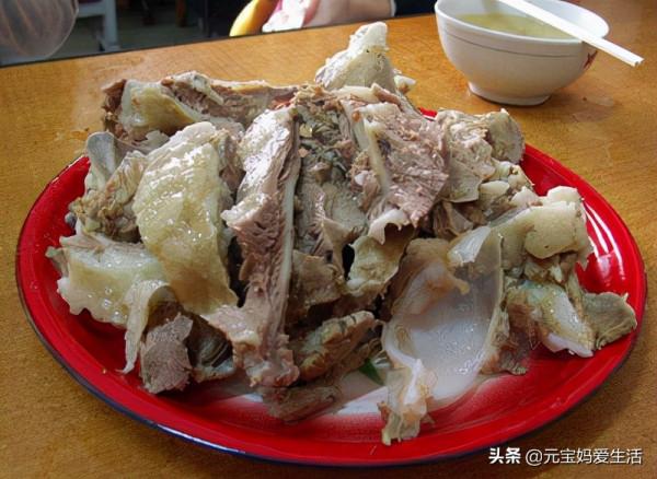 為啥在內蒙古大草原上，當地人更愛煮羊肉，而不是美味的烤羊肉？