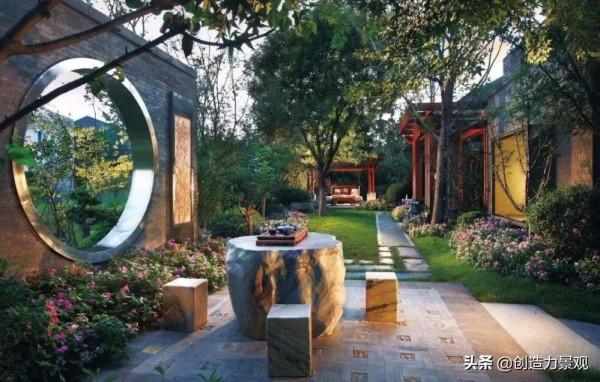 國慶節快樂！假期第一天，出門逛逛還是在家裡窩著呢？