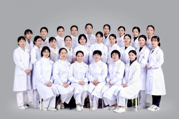 82歲老人半個月不能進食以為是食管癌，結果是肉堵食道