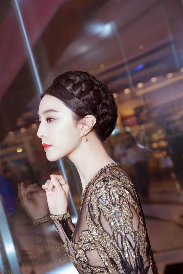 中國娛樂圈美女排行榜|超高畫質桌布大全,迪麗熱巴真的美絕了 中國娛樂圈美女排行榜|超高畫質桌布大全,迪麗熱巴真的美絕了